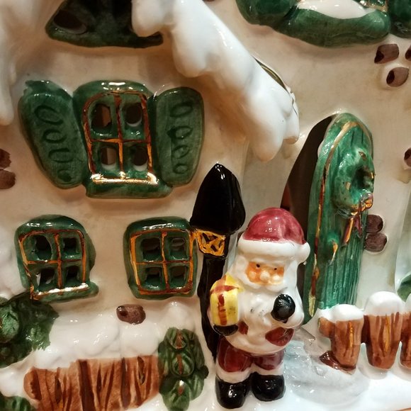 Santa's Cozy Corner Tealight Cottage - Picture 3 of 6